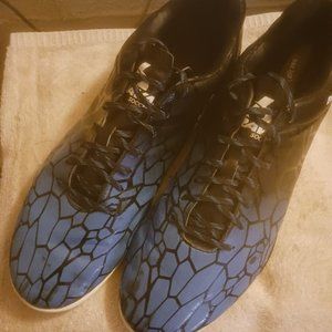 BRAVA Indoor Soccer Shoe Mens sz 13 Blu/Blk/Wht, Good Condition